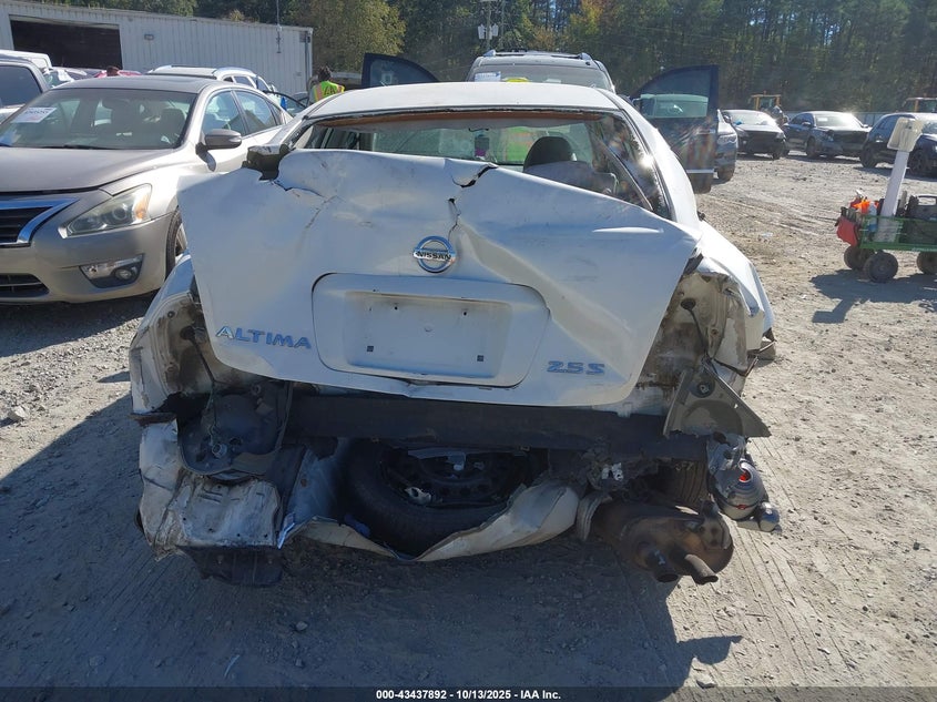 2005 Nissan Altima 2.5 S VIN: 1N4AL11D05N460567 Lot: 43437892