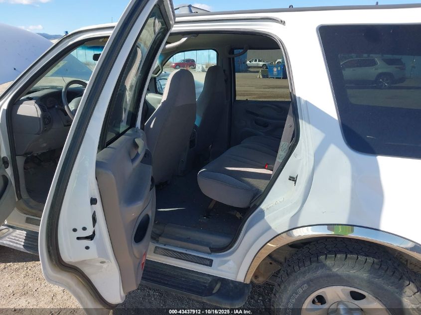 1997 Ford Expedition Eddie Bauer/Xlt VIN: 1FMEU18W6VLB56280 Lot: 43437912