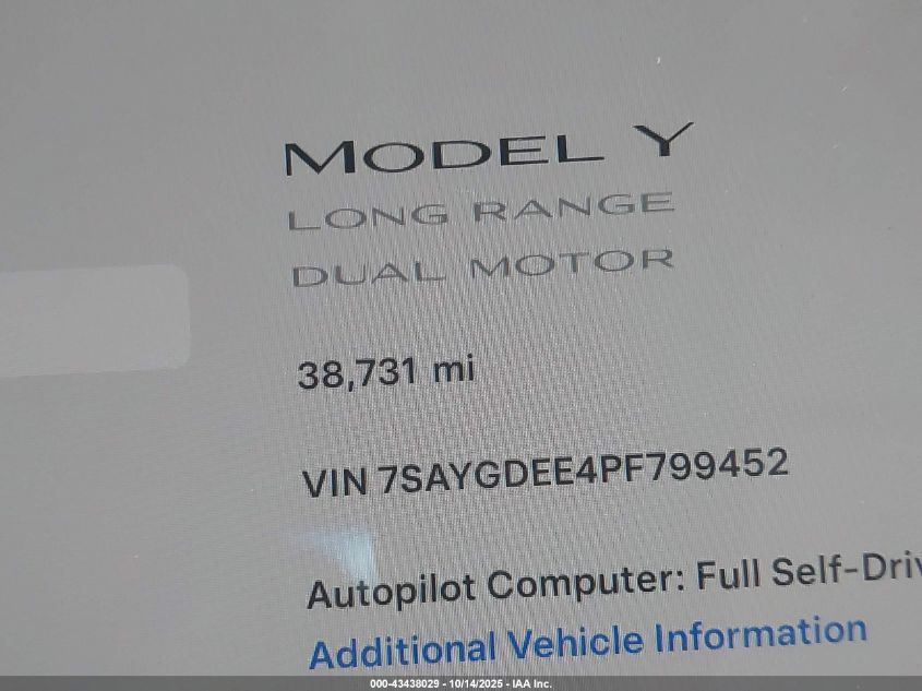 2023 Tesla Model Y Awd/Long Range Dual Motor All-Wheel Drive VIN: 7SAYGDEE4PF799452 Lot: 43438029