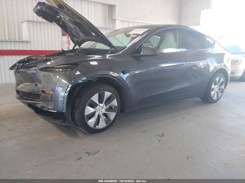 7SAYGDEE4PF799452 2023 TESLA MODEL Y photo no. 2