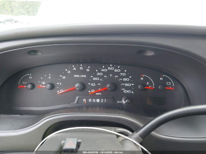 2008 Ford E-350 Super Duty Xl/Xlt VIN: 1FBNE31L58DA49964 Lot: 43438108