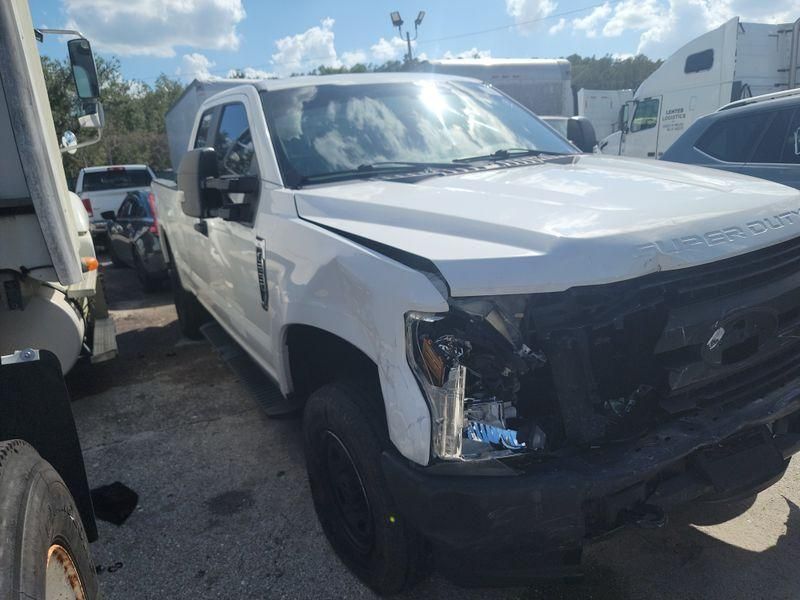 2018 Ford F-250 Xl VIN: 1FT7X2B60JEC21237 Lot: 43438119