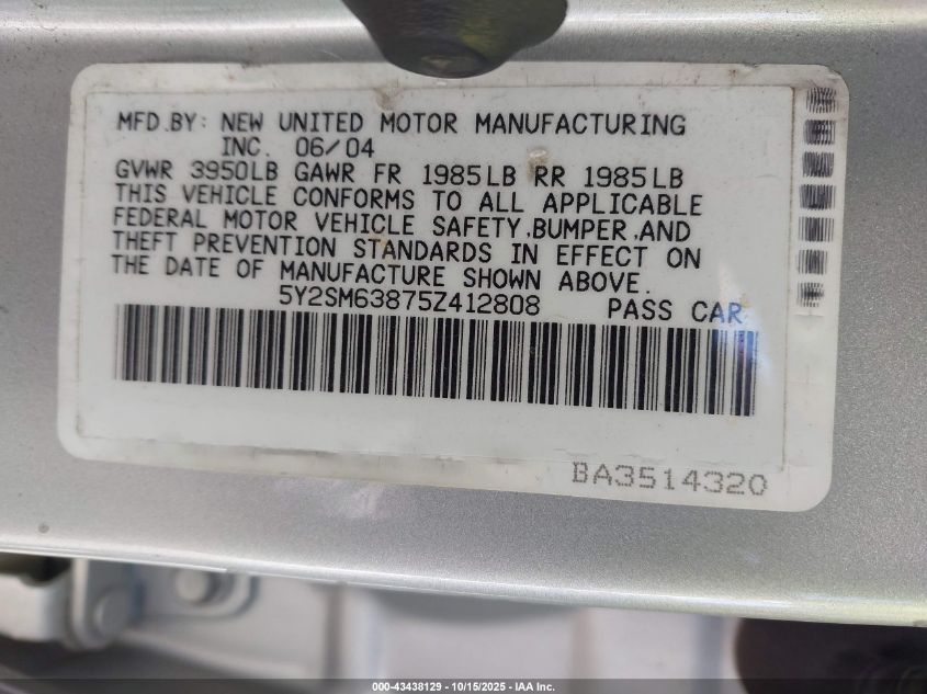 2005 Pontiac Vibe VIN: 5Y2SM63875Z412808 Lot: 43438129