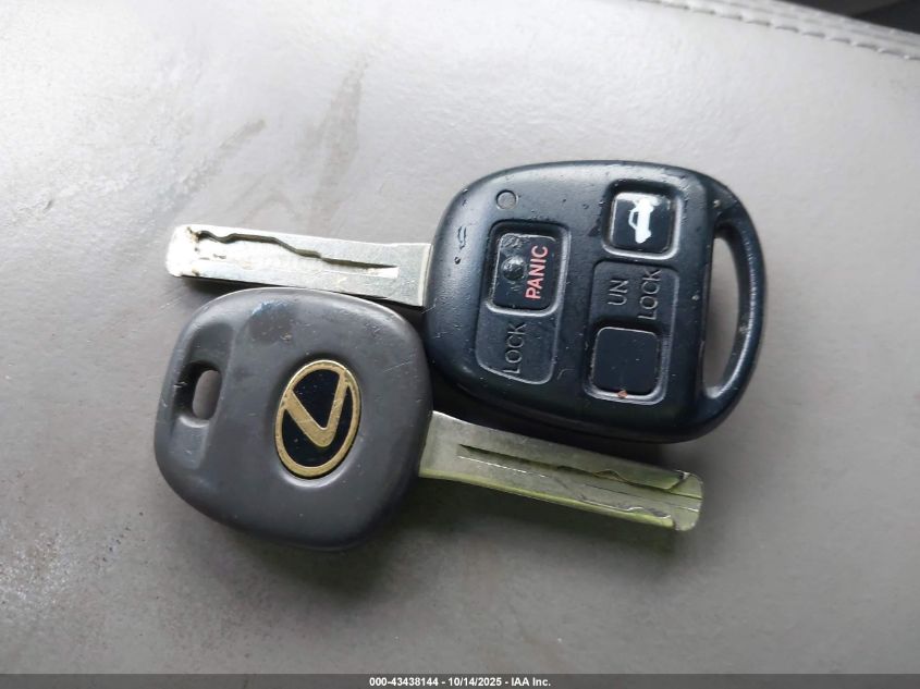 2003 Lexus Es 300 VIN: JTHBF30G130150112 Lot: 43438144