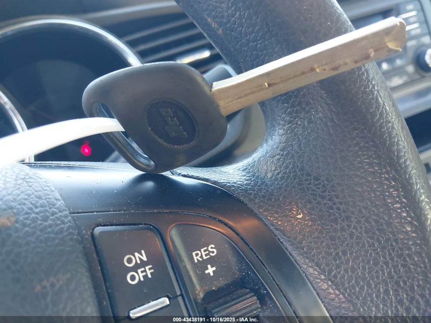 2013 KIA OPTIMA LX 5XXGM4A73DG206245