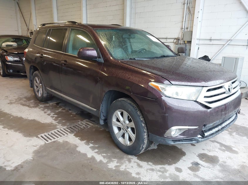 TOYOTA HIGHLANDER SE V6