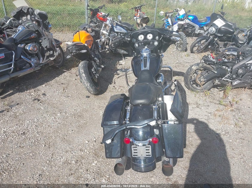 2013 Harley-Davidson Flhx Street Glide VIN: 1HD1KBM12DB690968 Lot: 43438235