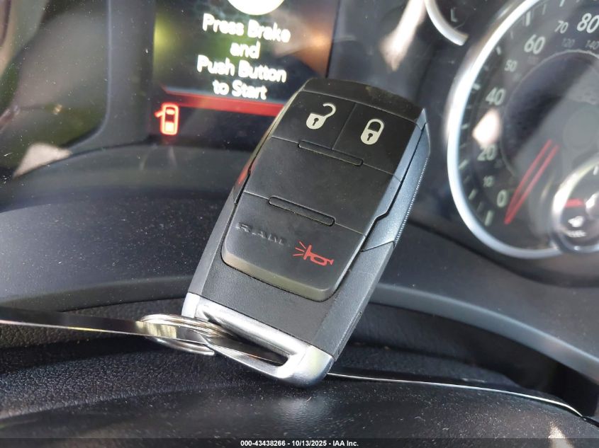 2024 Ram 3500 Big Horn 4X4 8' Box VIN: 3C63R3HLXRG339299 Lot: 43438266