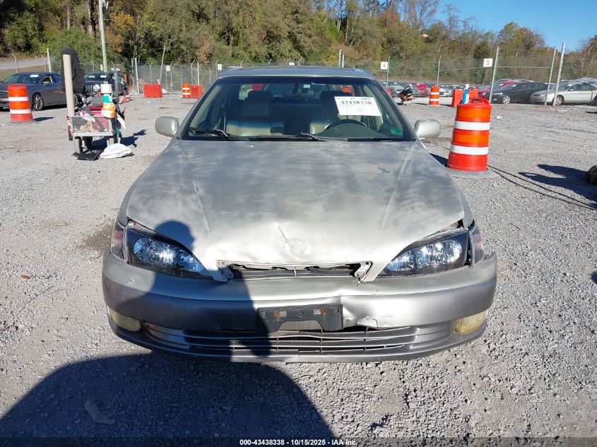 1999 Lexus Es 300 VIN: JT8BF28G7X0166304 Lot: 43438338