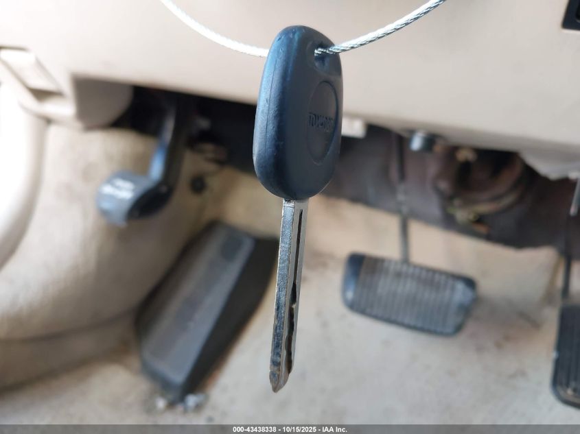 1999 Lexus Es 300 VIN: JT8BF28G7X0166304 Lot: 43438338