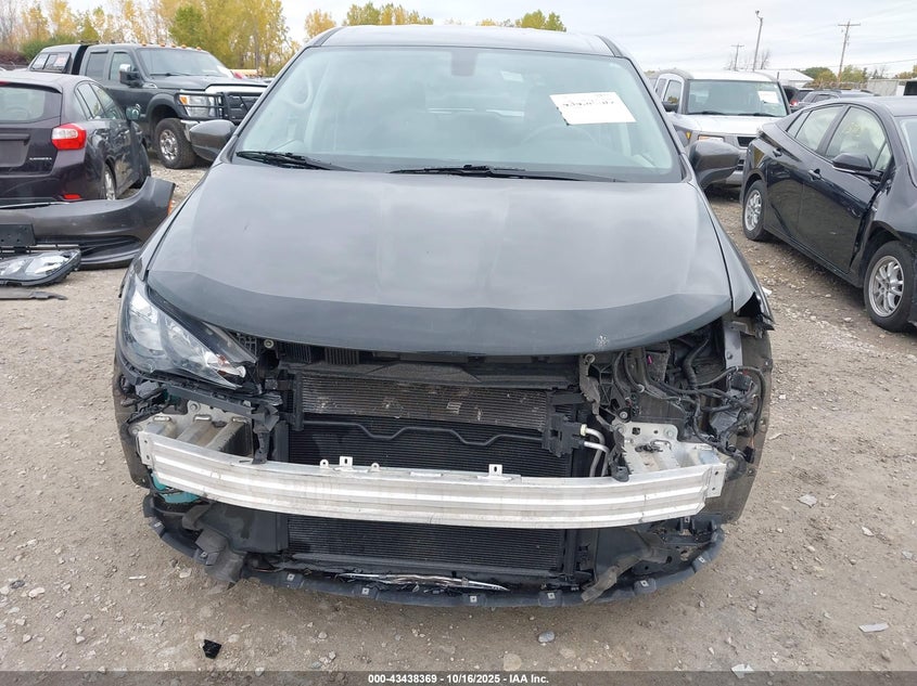 2C4RC1DG3HR611413 2017 Chrysler Pacifica 3.6 Touring Grey