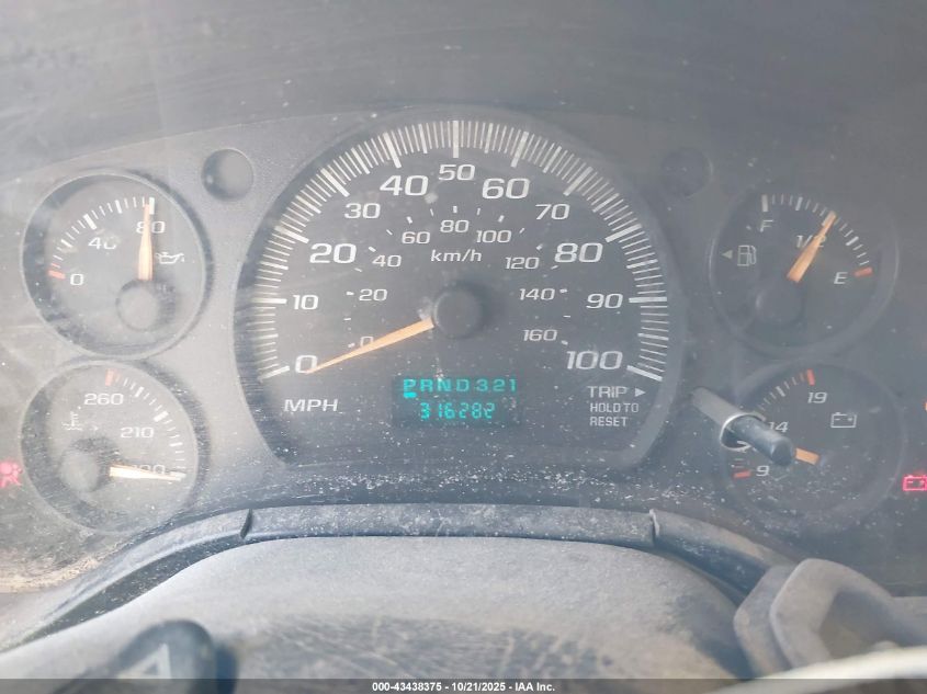 2006 Chevrolet Express Work Van VIN: 1GCFG15X261166220 Lot: 43438375