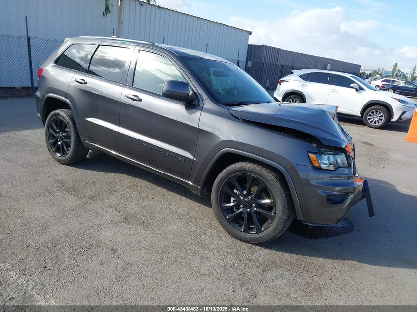 JEEP GRAND CHEROKEE ALTITUDE 4X2