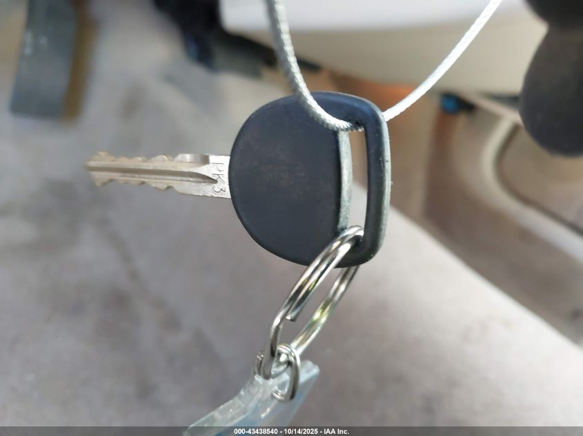 2009 Buick Lacrosse Cx VIN: 2G4WC582391227734 Lot: 43438540