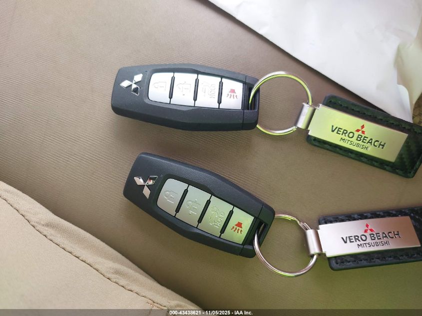 2025 Mitsubishi Outlander Se 2.5 2Wd VIN: JA4J3VA84SZ046548 Lot: 43438621