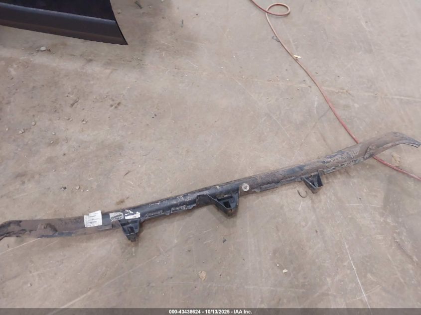 2008 Ford Escape Xlt VIN: 1FMCU93198KA68562 Lot: 43438624