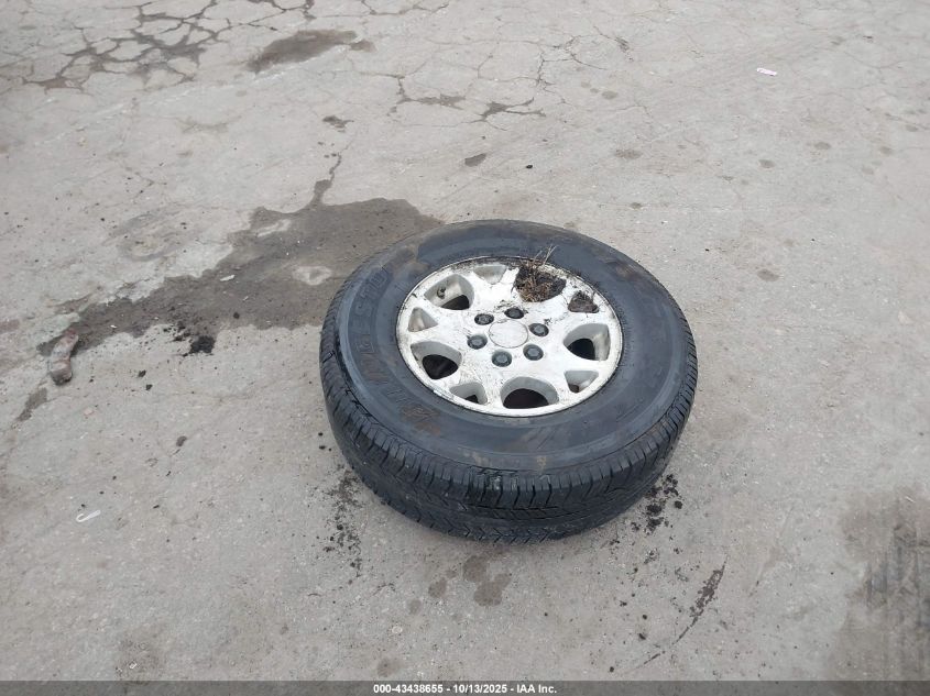 2005 Chevrolet Tahoe Z71 VIN: 1GNEK13T15R122761 Lot: 43438655