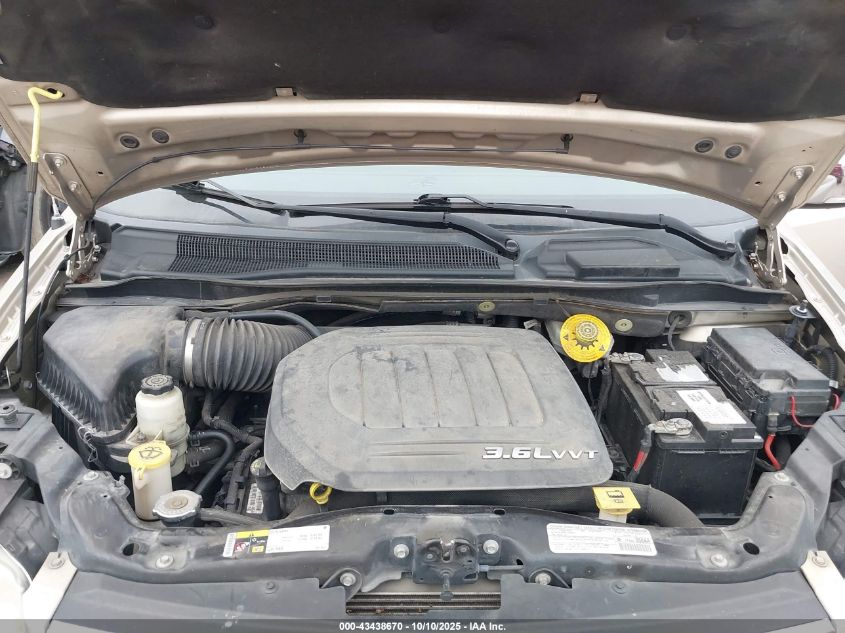 2014 Chrysler Town & Country Limited VIN: 2C4RC1GG7ER156041 Lot: 43438670