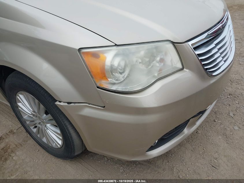 2014 Chrysler Town & Country Limited VIN: 2C4RC1GG7ER156041 Lot: 43438670