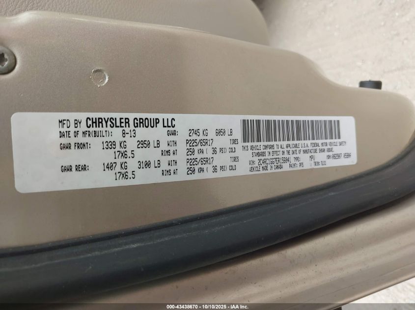 2014 Chrysler Town & Country Limited VIN: 2C4RC1GG7ER156041 Lot: 43438670