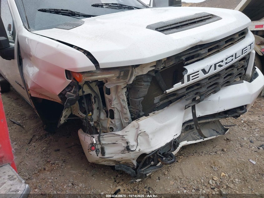 1GC4YME73MF120739 2021 CHEVROLET SILVERADO photo no. 11