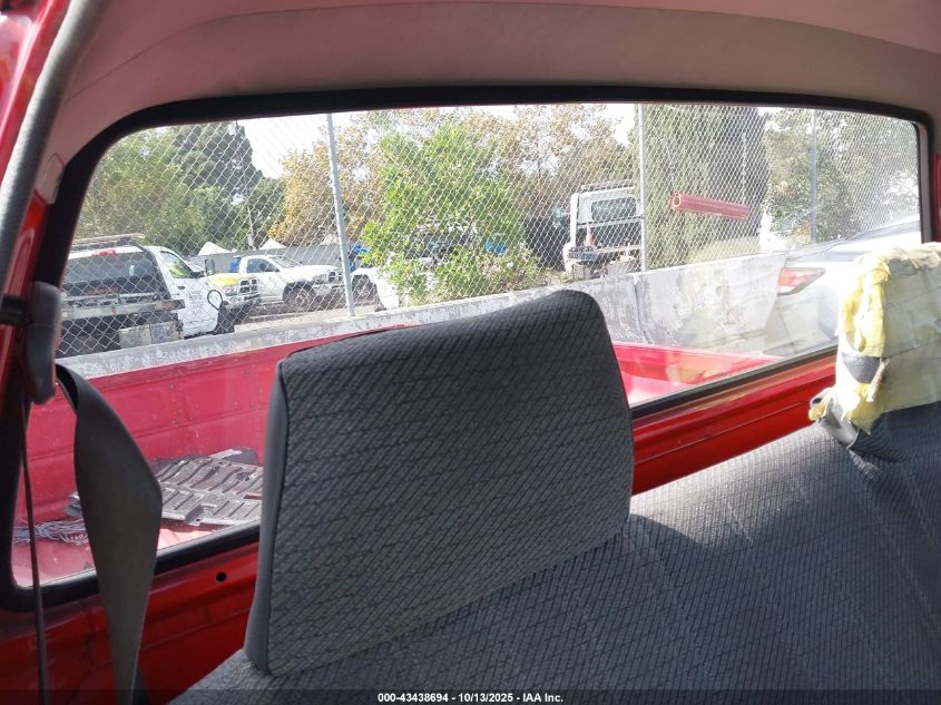 1993 Toyota Pickup 1/2 Ton Short Whlbase Stb VIN: 4TARN81A6PZ117579 Lot: 43438694