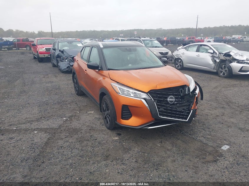 NISSAN KICKS SV XTRONIC CVT