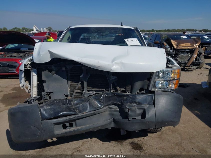2008 Chevrolet Silverado 1500 Work Truck VIN: 2GCEC19C281305905 Lot: 43438725