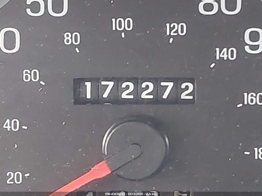 2002 Ford Crown Victoria Standard VIN: 2FAFP73W32X147650 Lot: 43438733