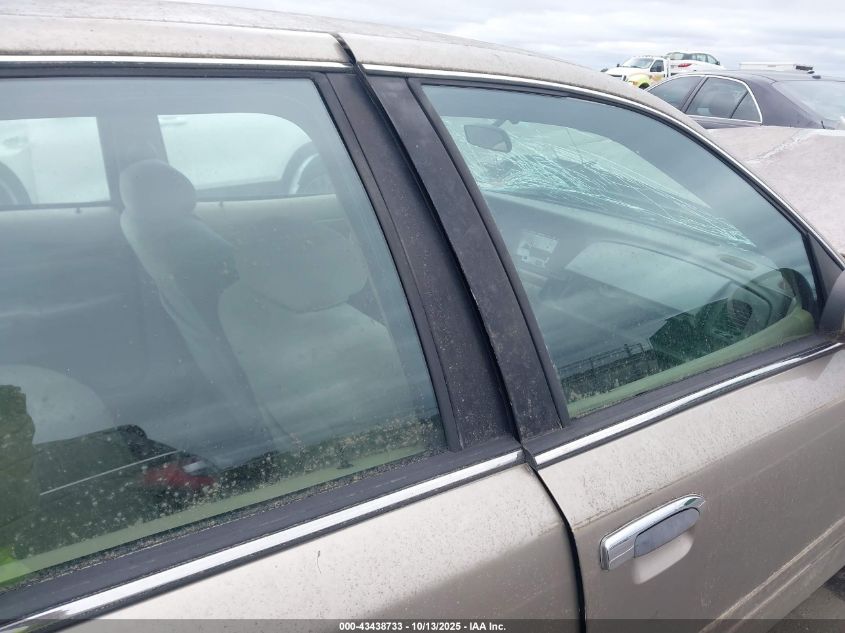 2002 Ford Crown Victoria Standard VIN: 2FAFP73W32X147650 Lot: 43438733