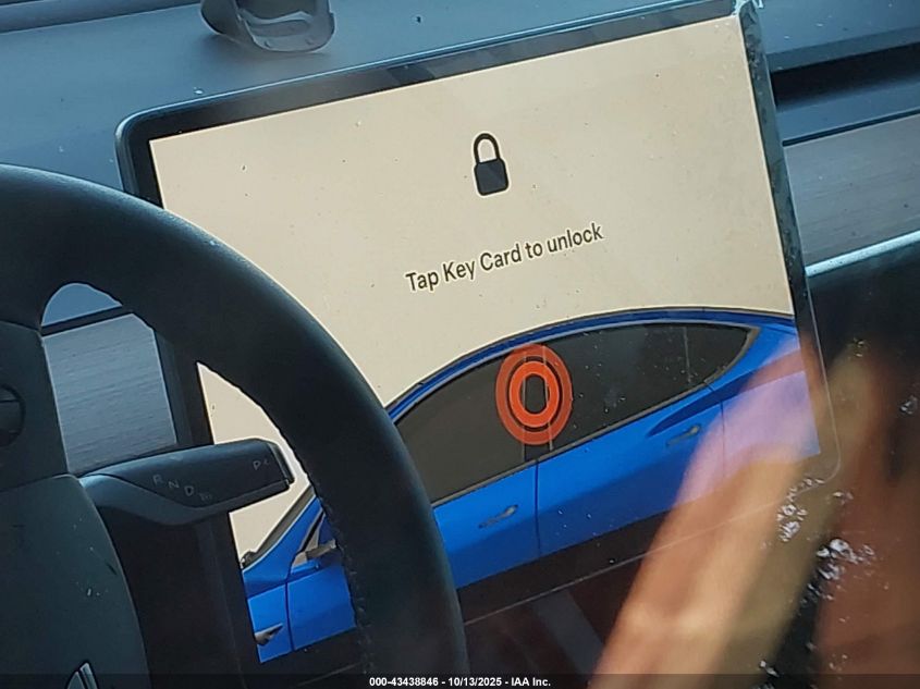 2025 Tesla Model Y Long Range Dual Motor Rear-Wheel Drive VIN: 7SAYGDED4SA358479 Lot: 43438846