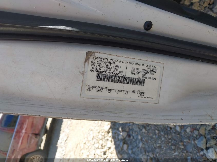 1994 Ford Econoline E350 Cutaway Van VIN: 1FDKE37H2RHA21496 Lot: 43438905