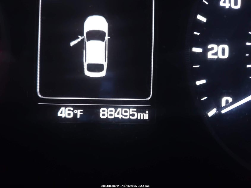 2016 HYUNDAI SONATA SE 5NPE24AF1GH305286