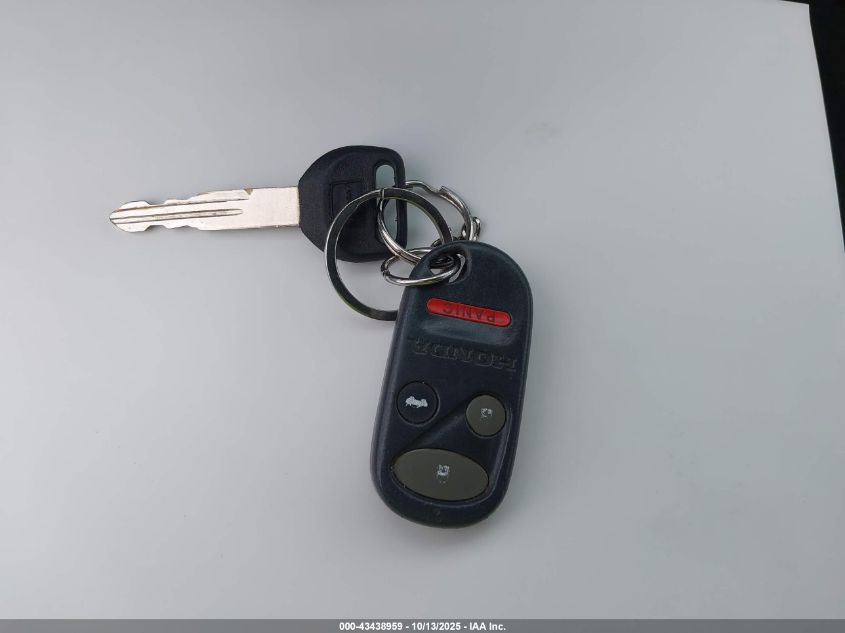 1998 Honda Cr-V VIN: JHLRD1869NC066700 Lot: 43438959