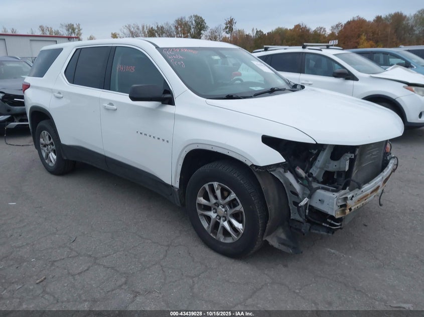 CHEVROLET TRAVERSE LS