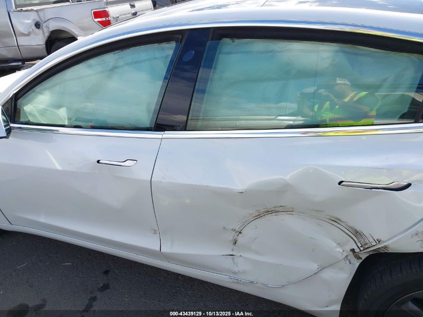 2019 Tesla Model 3 Long Range/Mid Range/Standard Range/Standard Range Plus VIN: 5YJ3E1EA2KF484084 Lot: 43439129