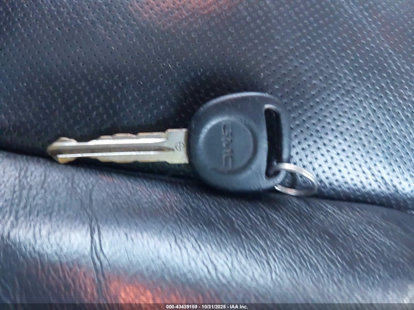 2012 GMC Sierra 3500Hd Denali VIN: 1GT426C89CF210887 Lot: 43439159