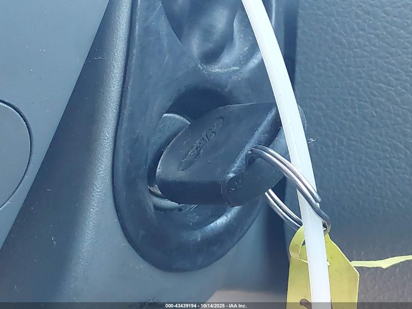 2004 Ford F-150 Fx4/Lariat/Xl/Xlt VIN: 1FTPX14594FA10938 Lot: 43439194