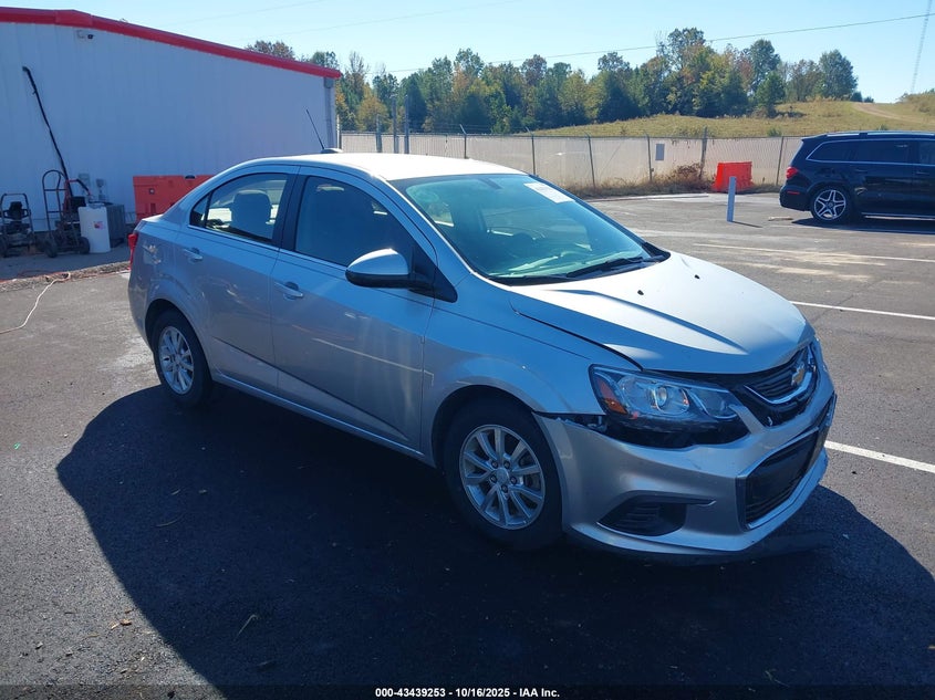 CHEVROLET SONIC FWD LT