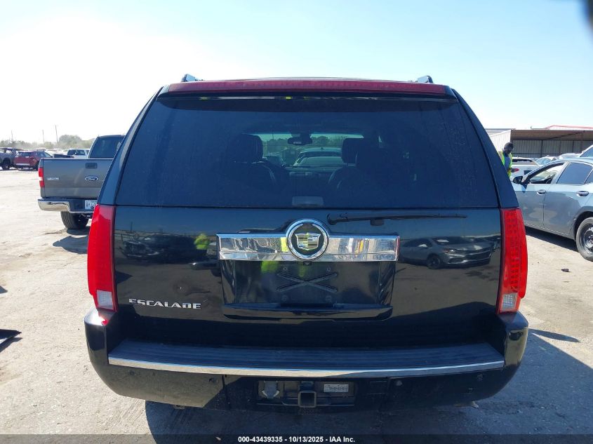 2007 Cadillac Escalade Standard VIN: 1GYEC63857R313417 Lot: 43439335