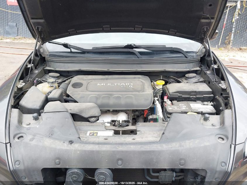 2016 Jeep Cherokee Latitude VIN: 1C4PJMCB8GW221434 Lot: 43439338