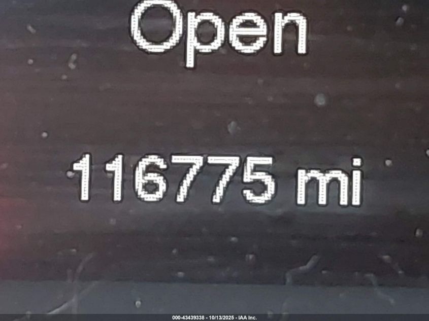 2016 Jeep Cherokee Latitude VIN: 1C4PJMCB8GW221434 Lot: 43439338