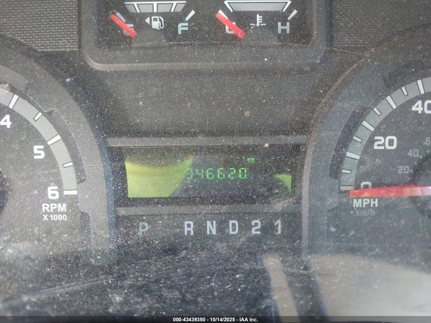 2011 Ford E-350 Super Duty Commercial VIN: 1FTSS3EL2BDA69386 Lot: 43439350