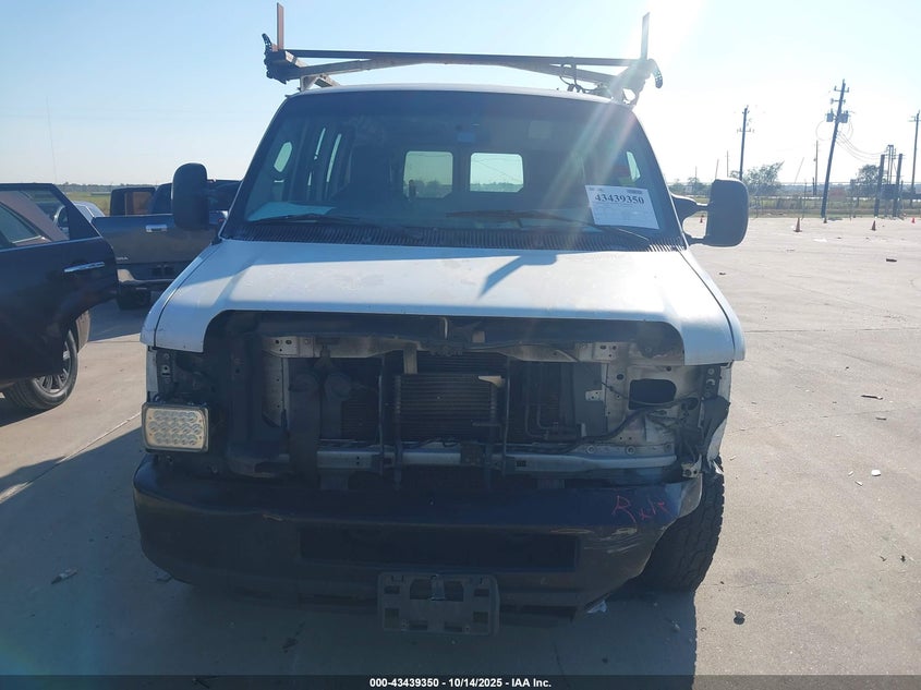 2011 Ford E-350 Super Duty Commercial VIN: 1FTSS3EL2BDA69386 Lot: 43439350