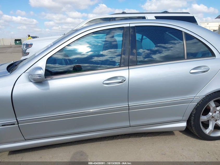 2007 Mercedes-Benz C 230 Sport VIN: WDBRF52H97F932967 Lot: 43439391