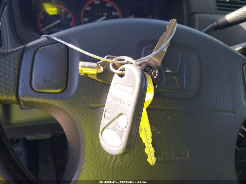 2001 Honda Cr-V Ex VIN: JHLRD18671C022221 Lot: 43439412