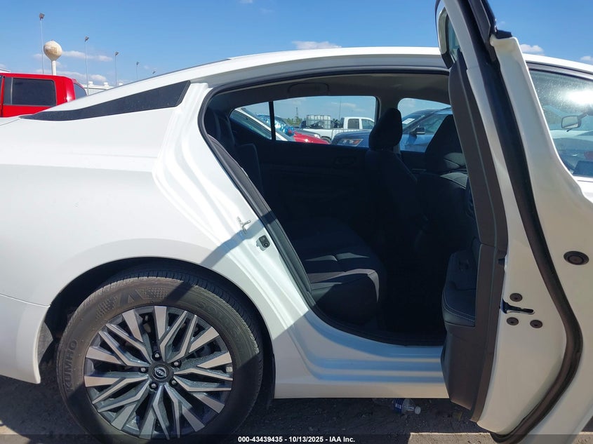 2025 NISSAN ALTIMA SV FWD 1N4BL4DV5SN371924