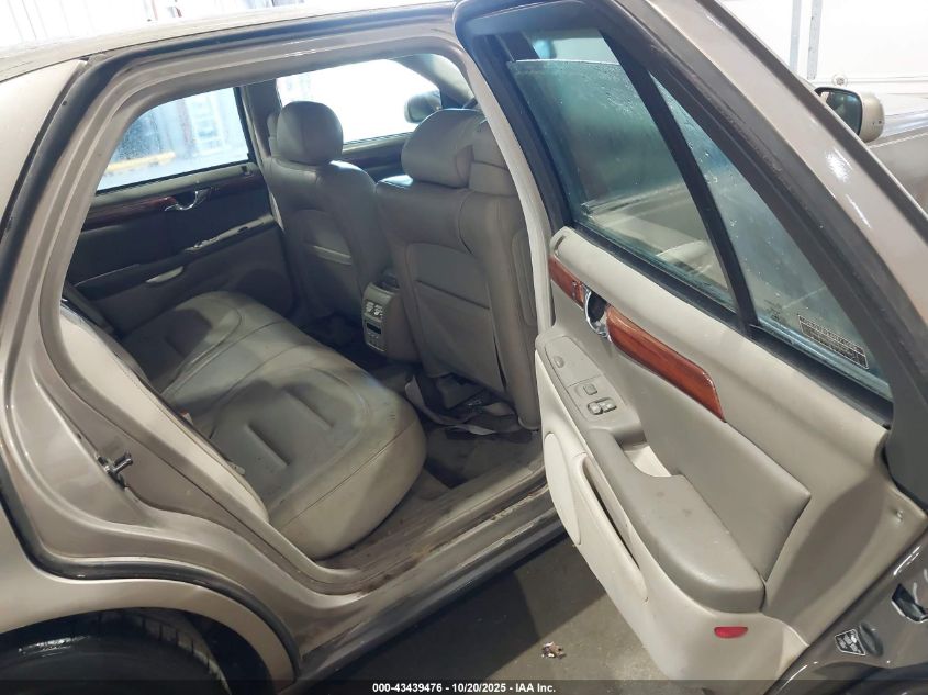 2000 Cadillac Deville Standard VIN: 1G6KD54Y0YU300090 Lot: 43439476