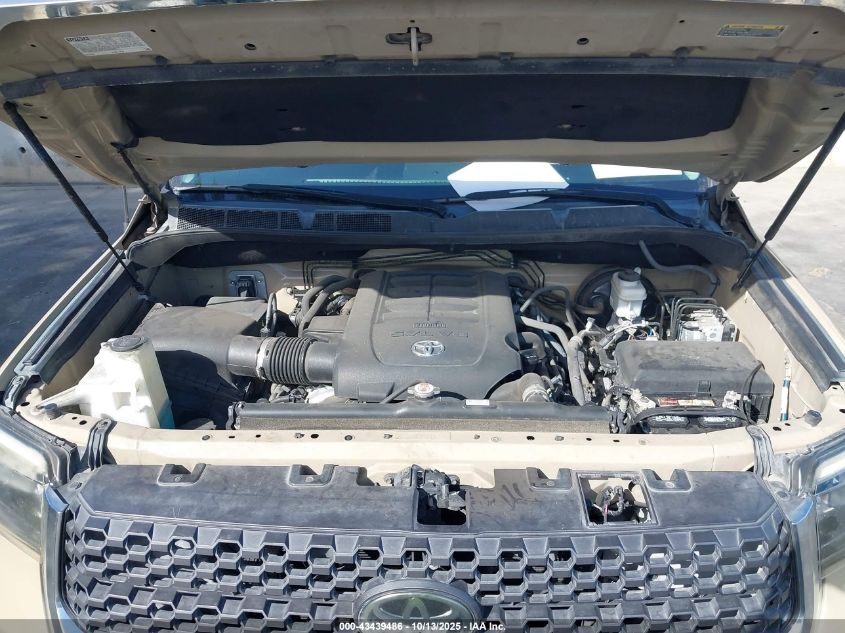 2018 Toyota Tundra Sr5 5.7L V8 VIN: 5TFDY5F12JX731660 Lot: 43439486