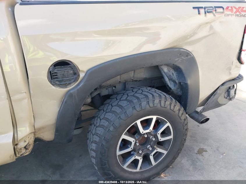 2018 Toyota Tundra Sr5 5.7L V8 VIN: 5TFDY5F12JX731660 Lot: 43439486